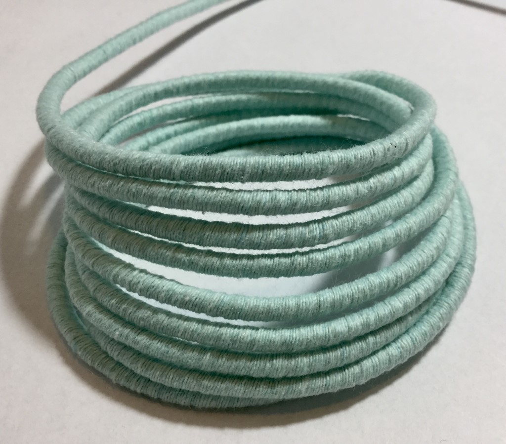 Gaine Tressée Paracorde 4mm AlphaCord Sleeve - 3.3 Mètres - Gris -  Alphacool - Tuning & Câble - Câbles Gainés - Autres